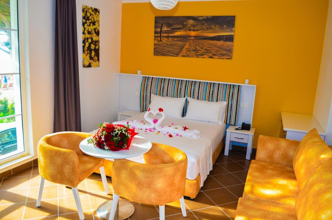 Hotel Monaco & Garden Golem  Zewnętrze zdjęcie